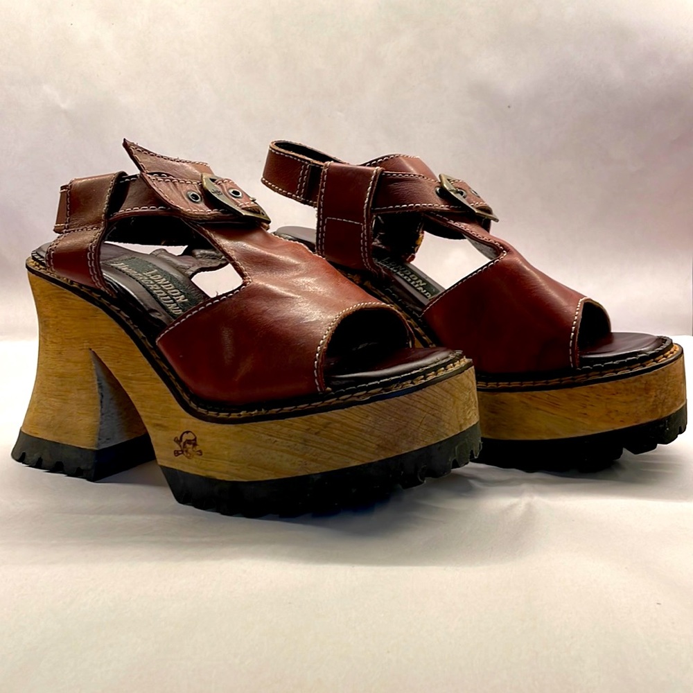 Sold-London Underground Chunky Wood Heel Platform Brown Leather Sandals Vintage - Picture 1 of 14